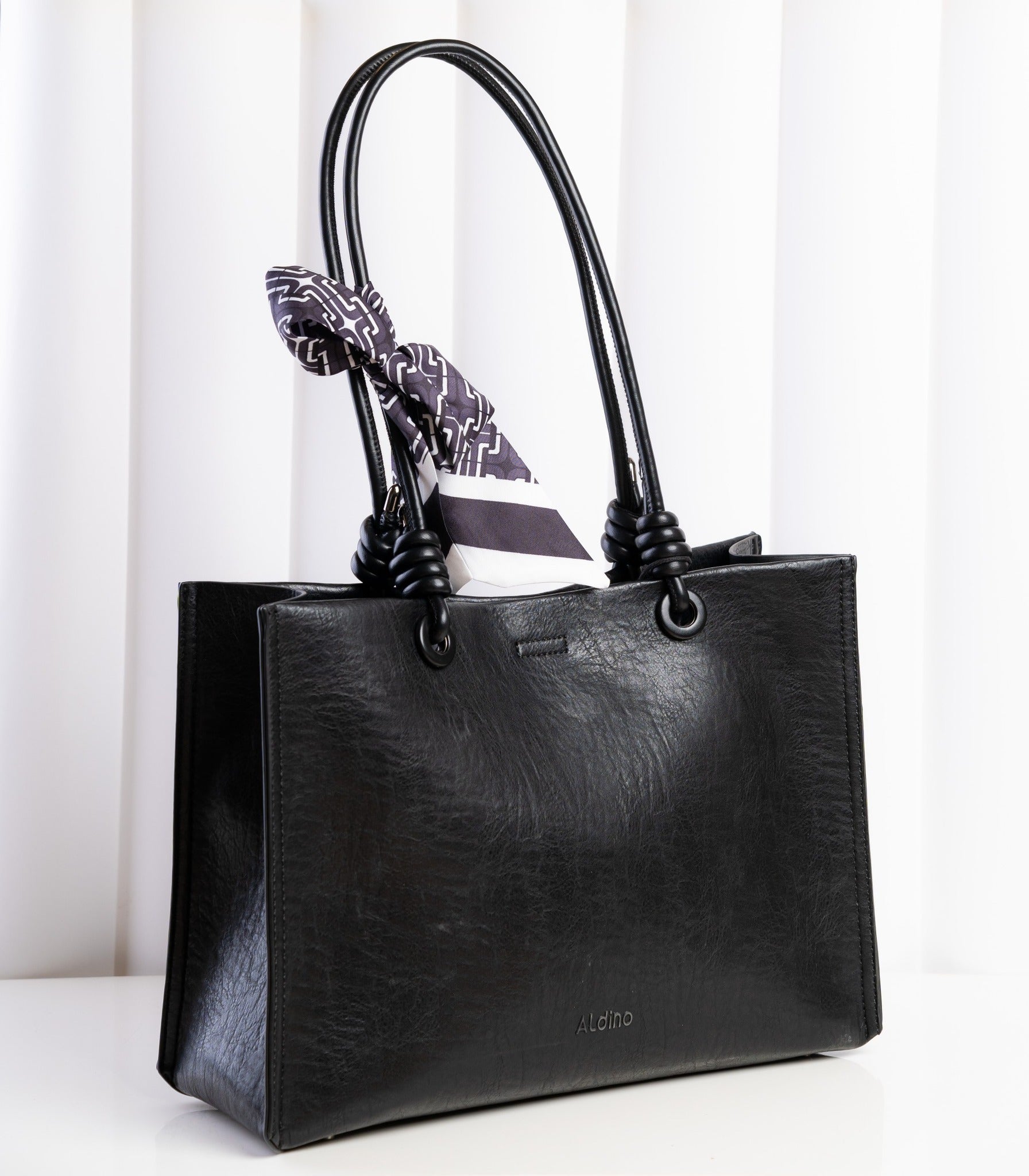 BLACK - HANDBAG 40*25 CM